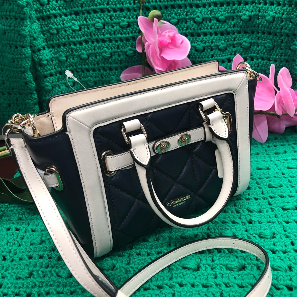 Coach Crossbody - Open to reasonable offers. ❤️